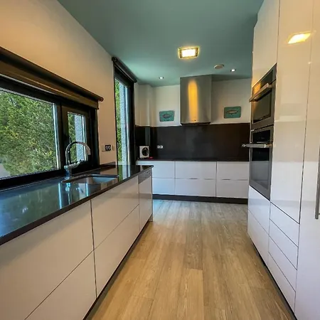 Lujosa Vistas Al Mar Y Piscina Climatiza